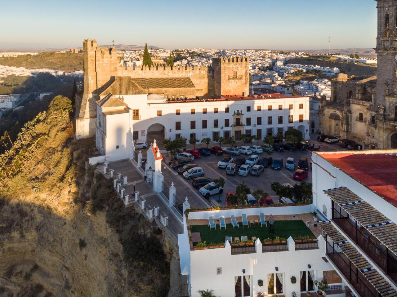 Parador De Arcos De La Frontera Exterior foto